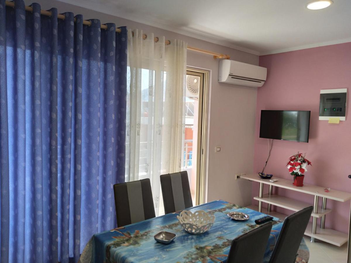 Eleana'S Apartament Саранде Екстериор снимка