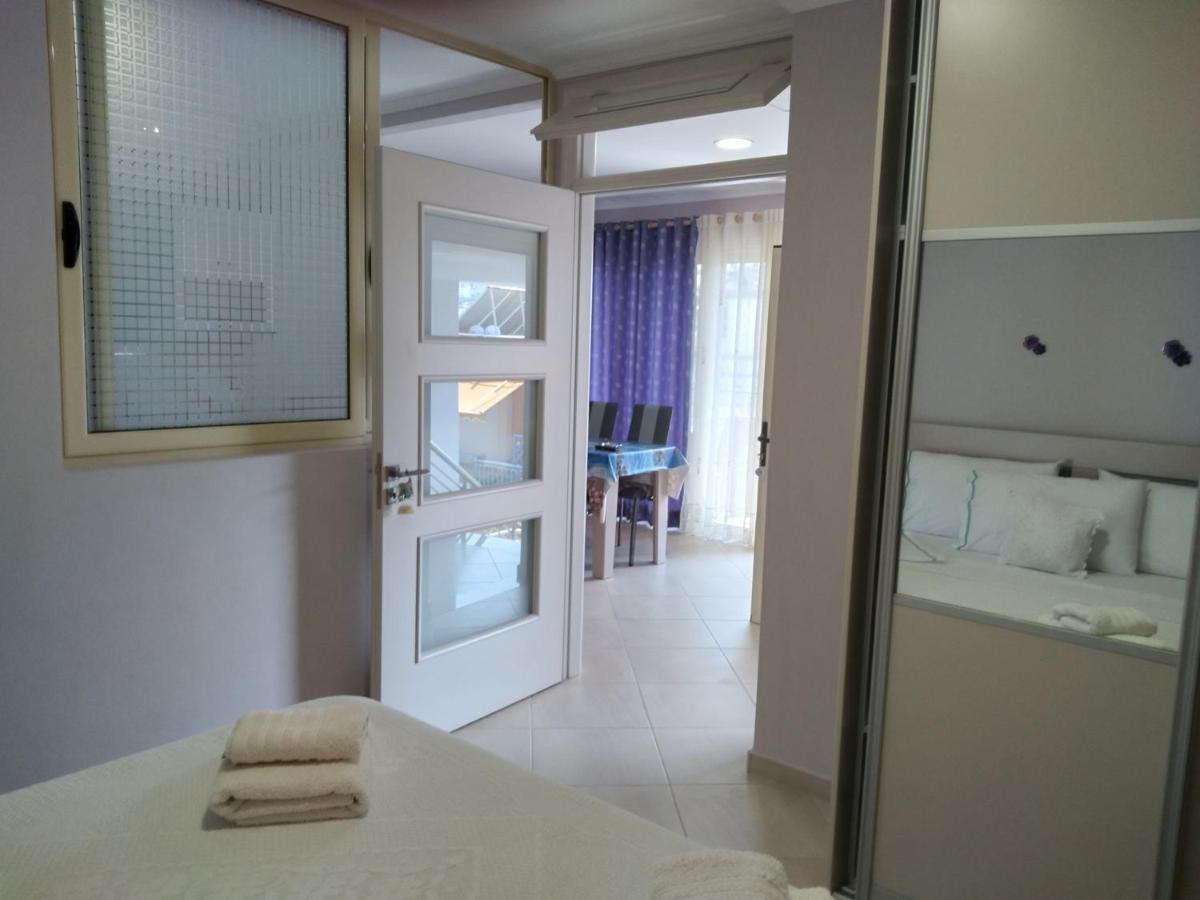 Eleana'S Apartament Саранде Екстериор снимка