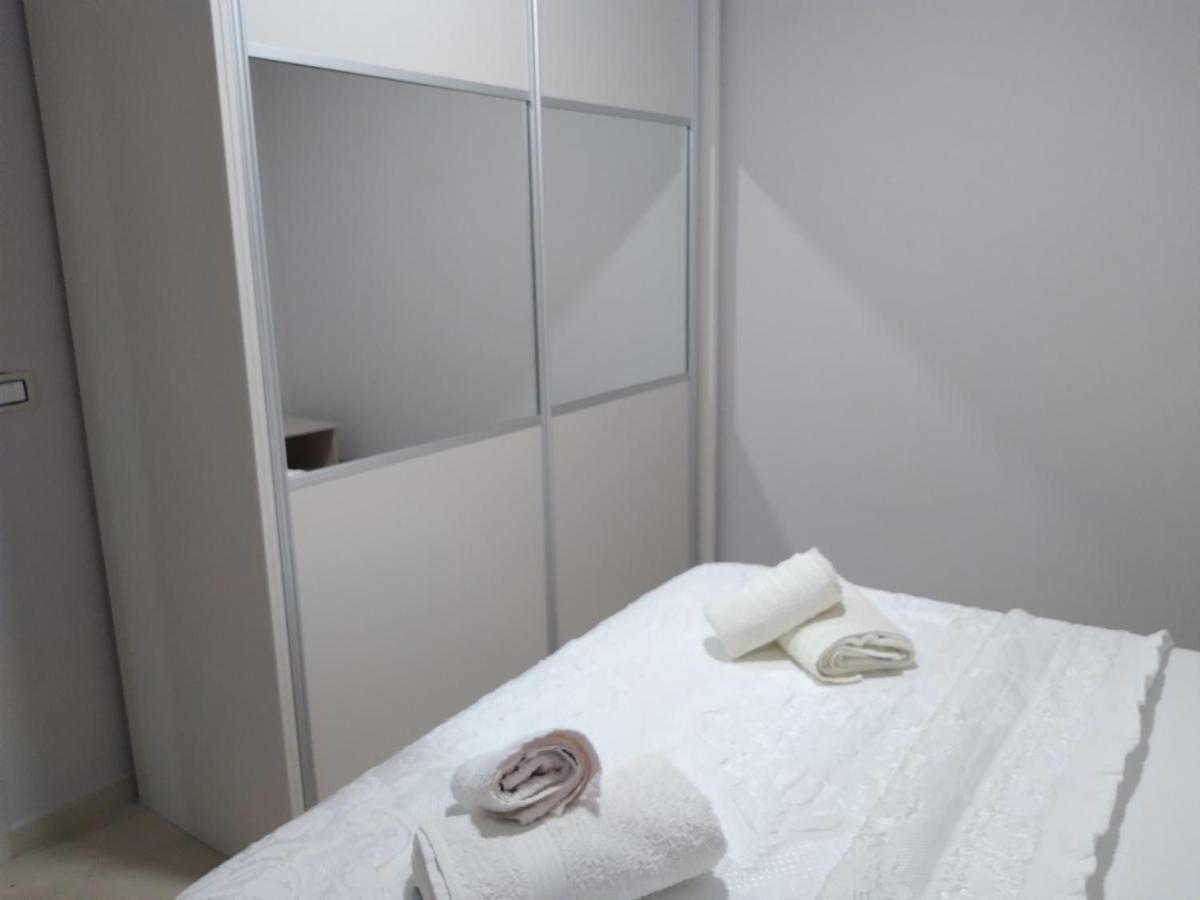 Eleana'S Apartament Саранде Екстериор снимка