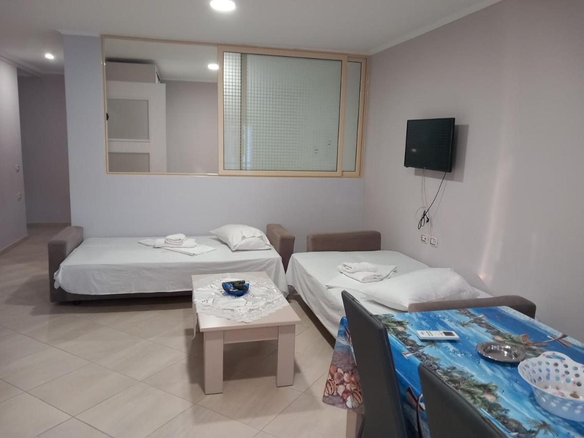 Eleana'S Apartament Саранде Екстериор снимка