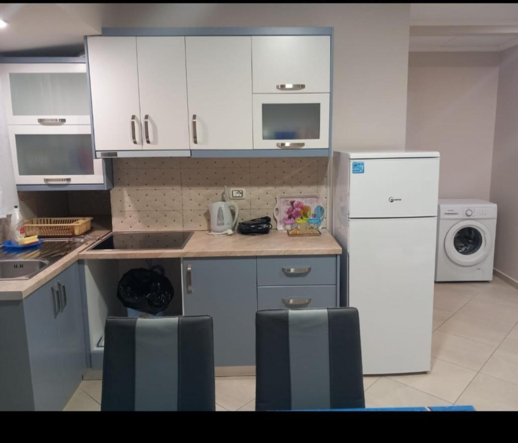 Eleana'S Apartament Саранде Екстериор снимка