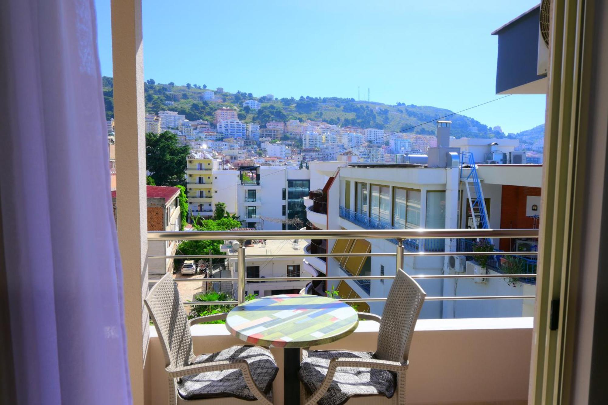 Eleana'S Apartament Саранде Стая снимка
