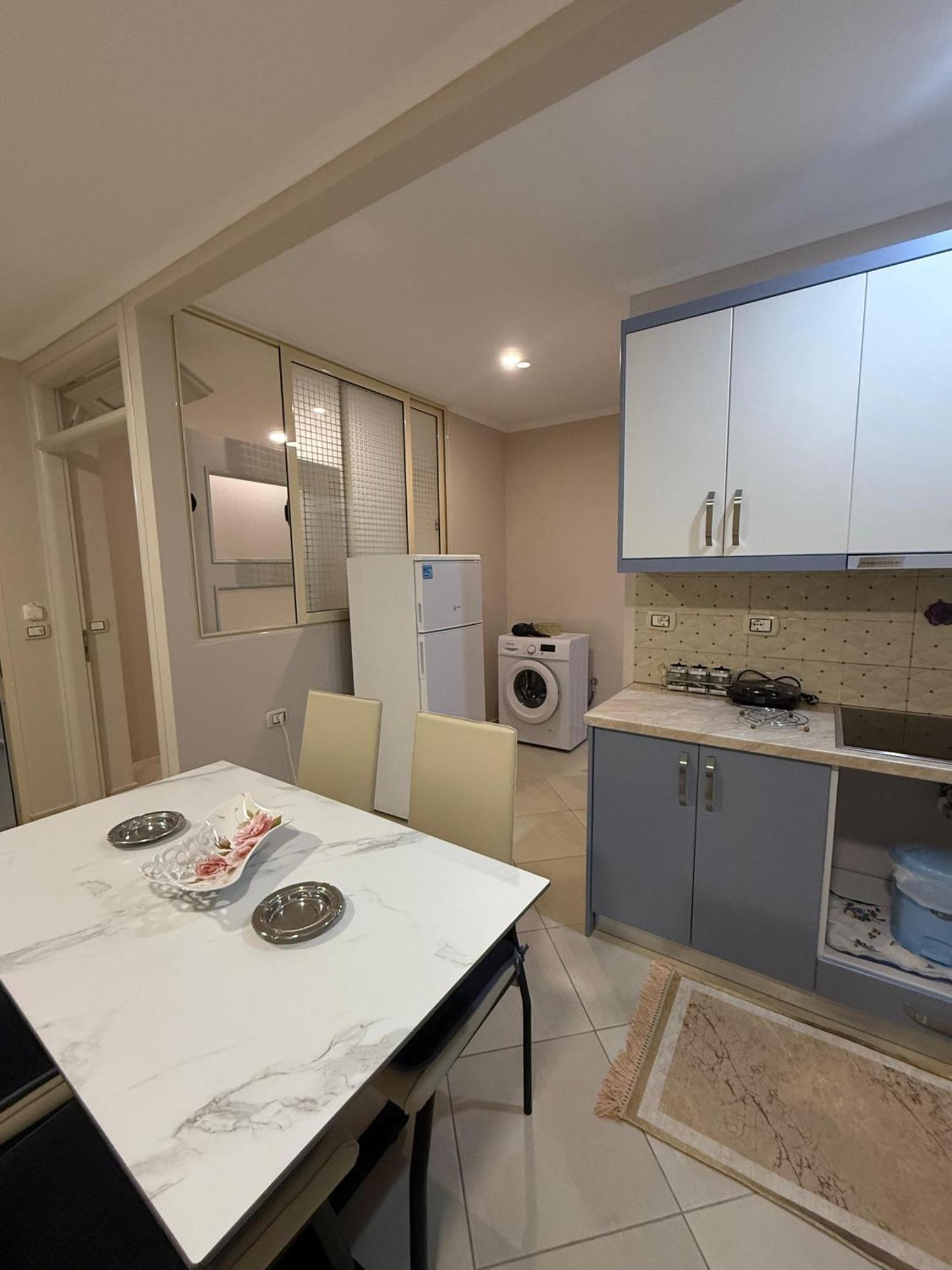 Eleana'S Apartament Саранде Екстериор снимка
