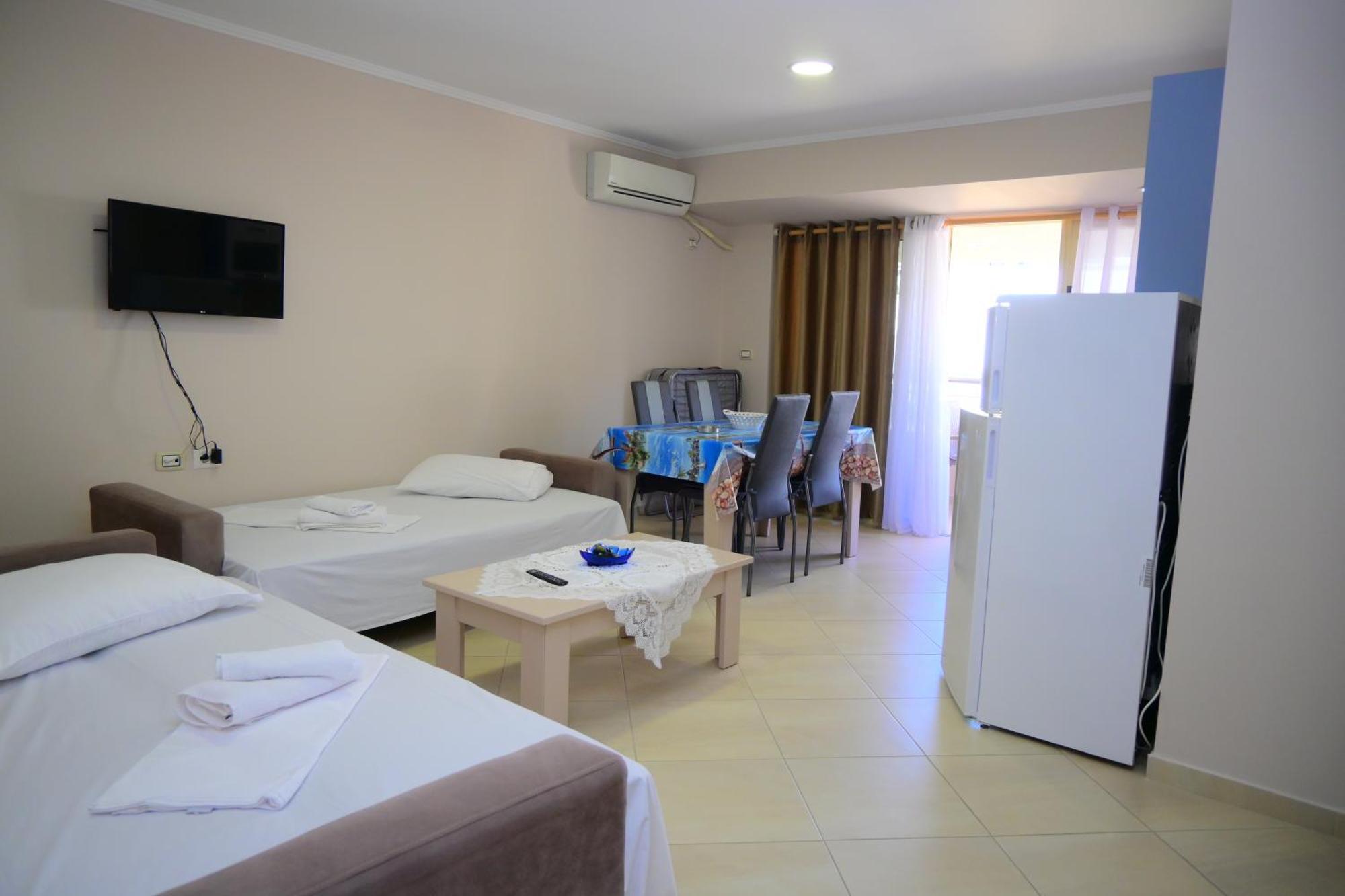 Eleana'S Apartament Саранде Екстериор снимка